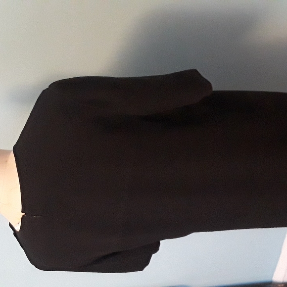 Liz Claiborne Black Dress Midi. Petite 10 - Picture 3 of 4